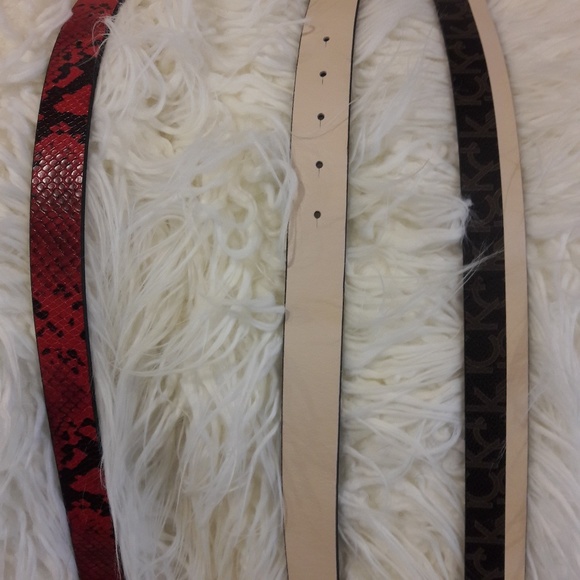 Calvin Klein Authentic Leather Belt - Picture 2 of 7